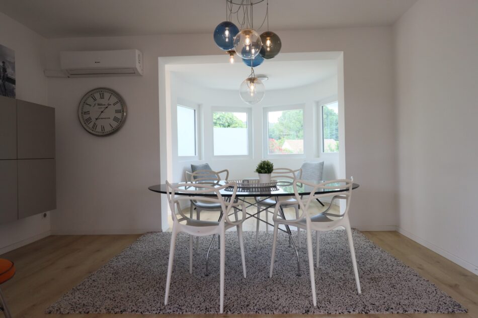 VILLA CARPEDIEM - SALLE A MANGER ÉTAGE